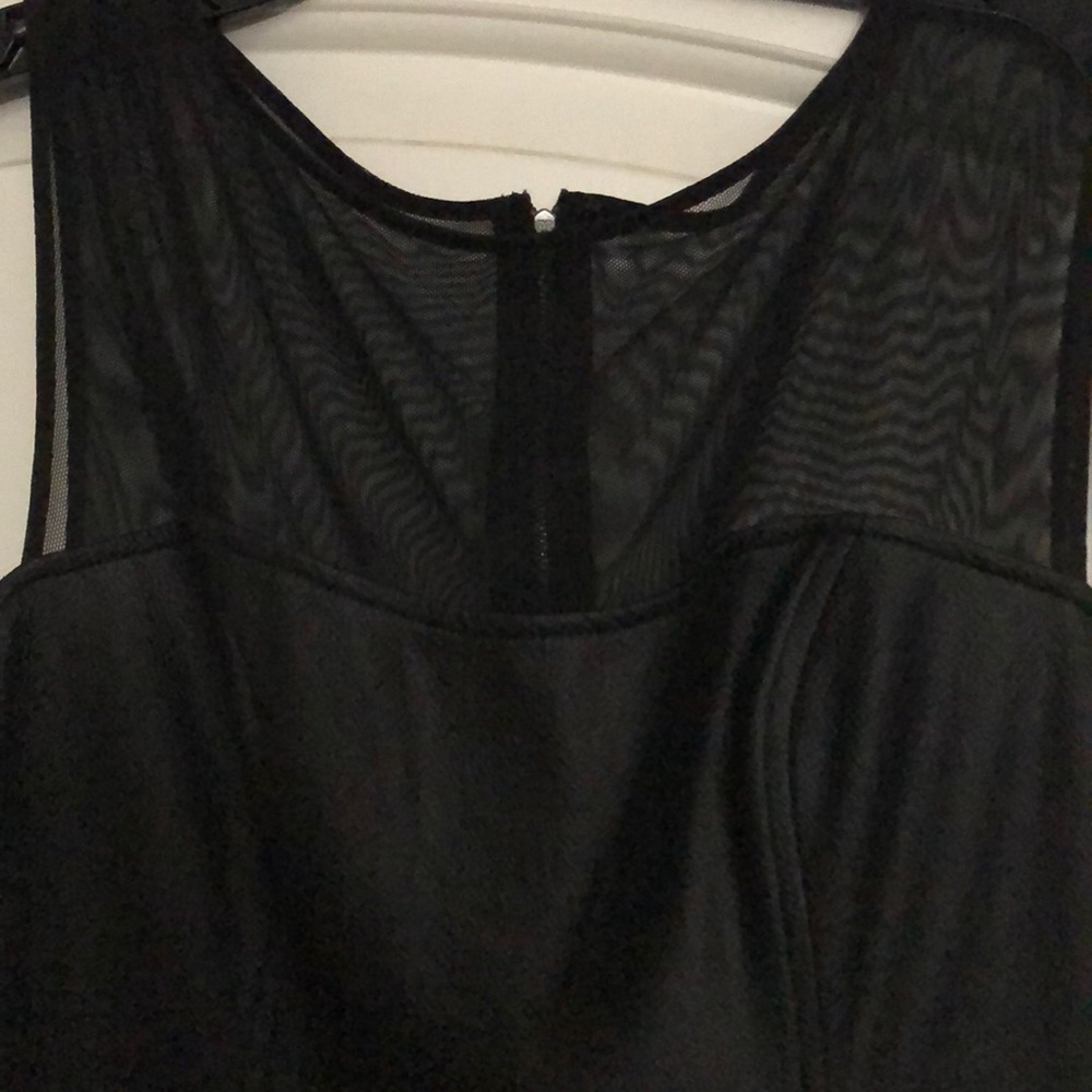 Dress - Picture 4 of 8